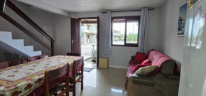 Residencial Hannah - Casa 6 - Porto Belo SC - Bairro Perequê